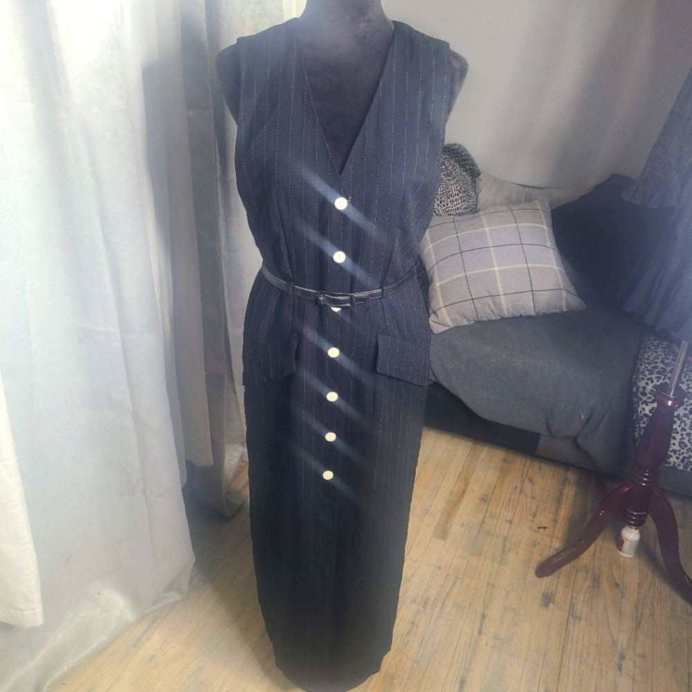 Maggie London and Kenneth Nolan pin stripped black dress A5